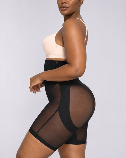 MeshSmooth High-Waisted Mid Thigh Short